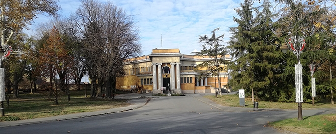 Галерея УЛУС и Арт павильон Цвета Зузорич в Белграде